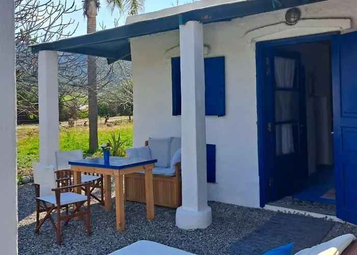 Апартаменты Lovely Independent In Ecovilla On The
